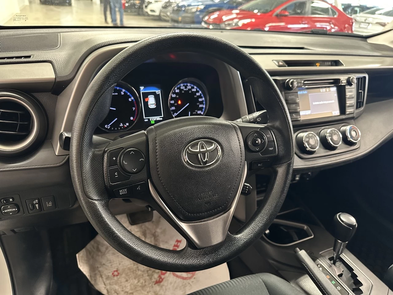 2018 Toyota RAV4 LE Main Image