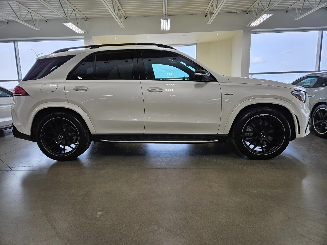 2023 Mercedes-Benz GLE
                                                    AMG GLE 53 Image principale