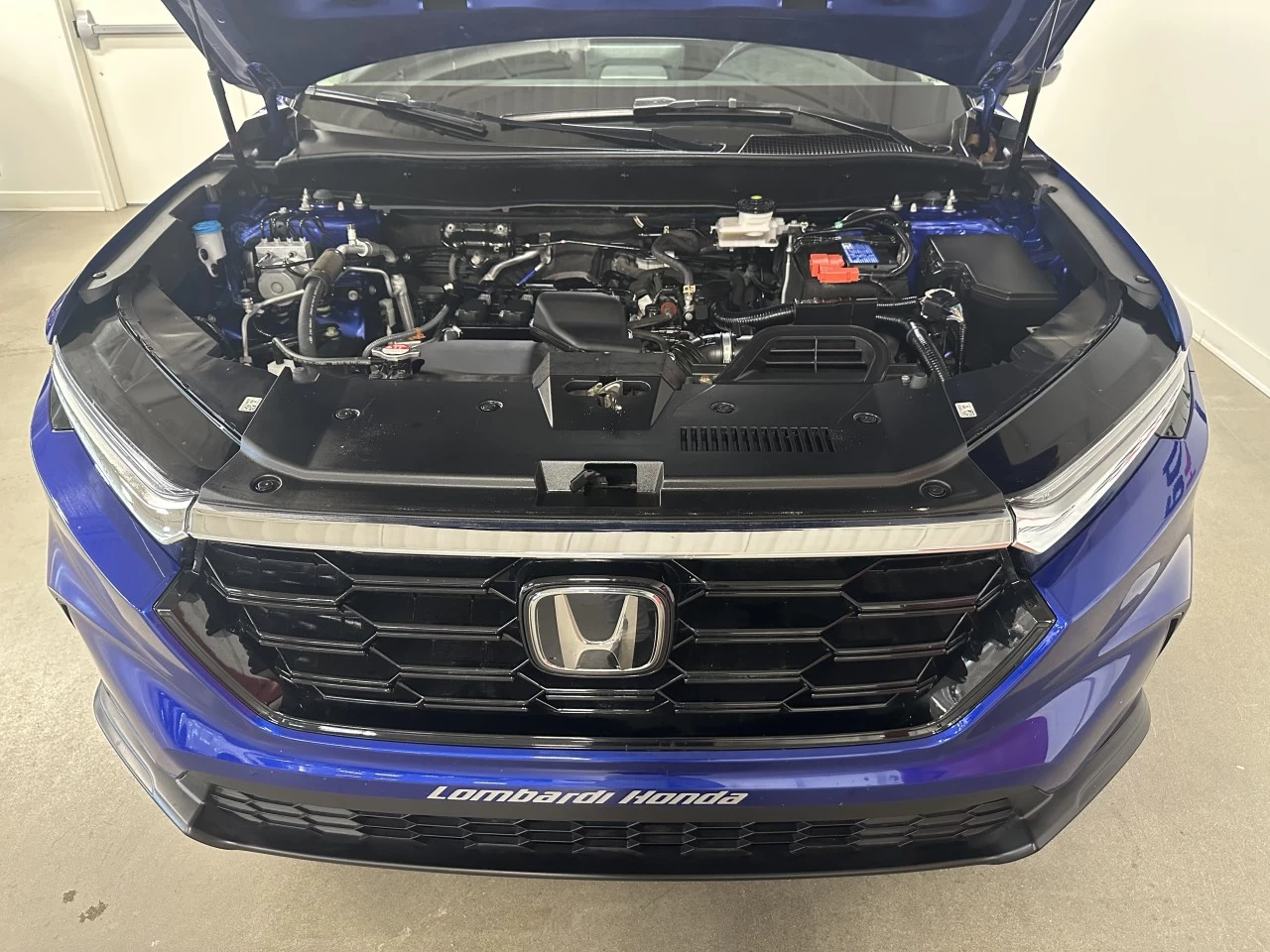 2023 Honda CR-V
                                                    Sport/Sport-B Image principale