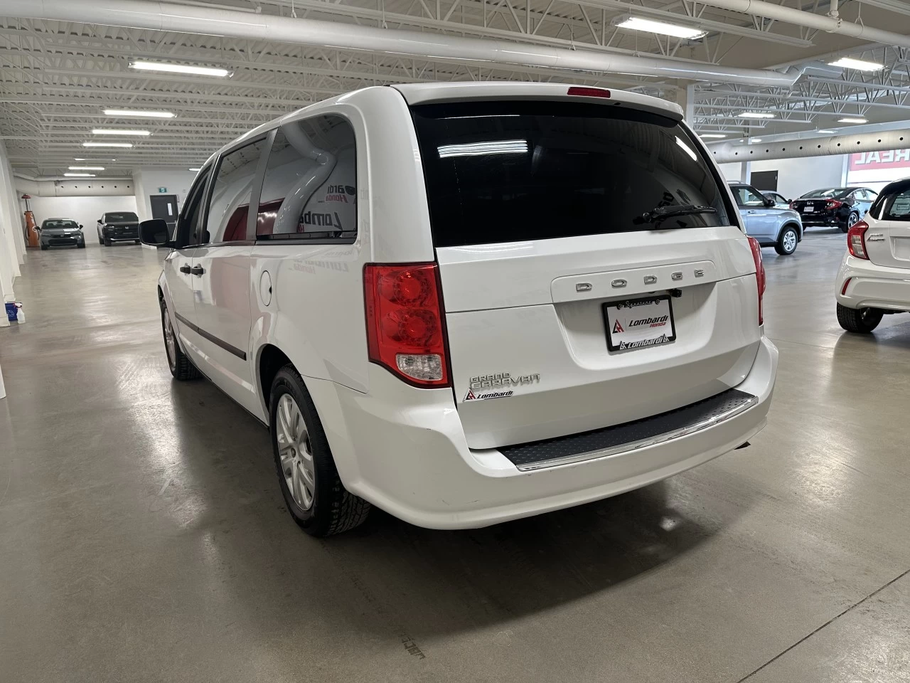 2017 Dodge Grand Caravan Canada Value Package Main Image
