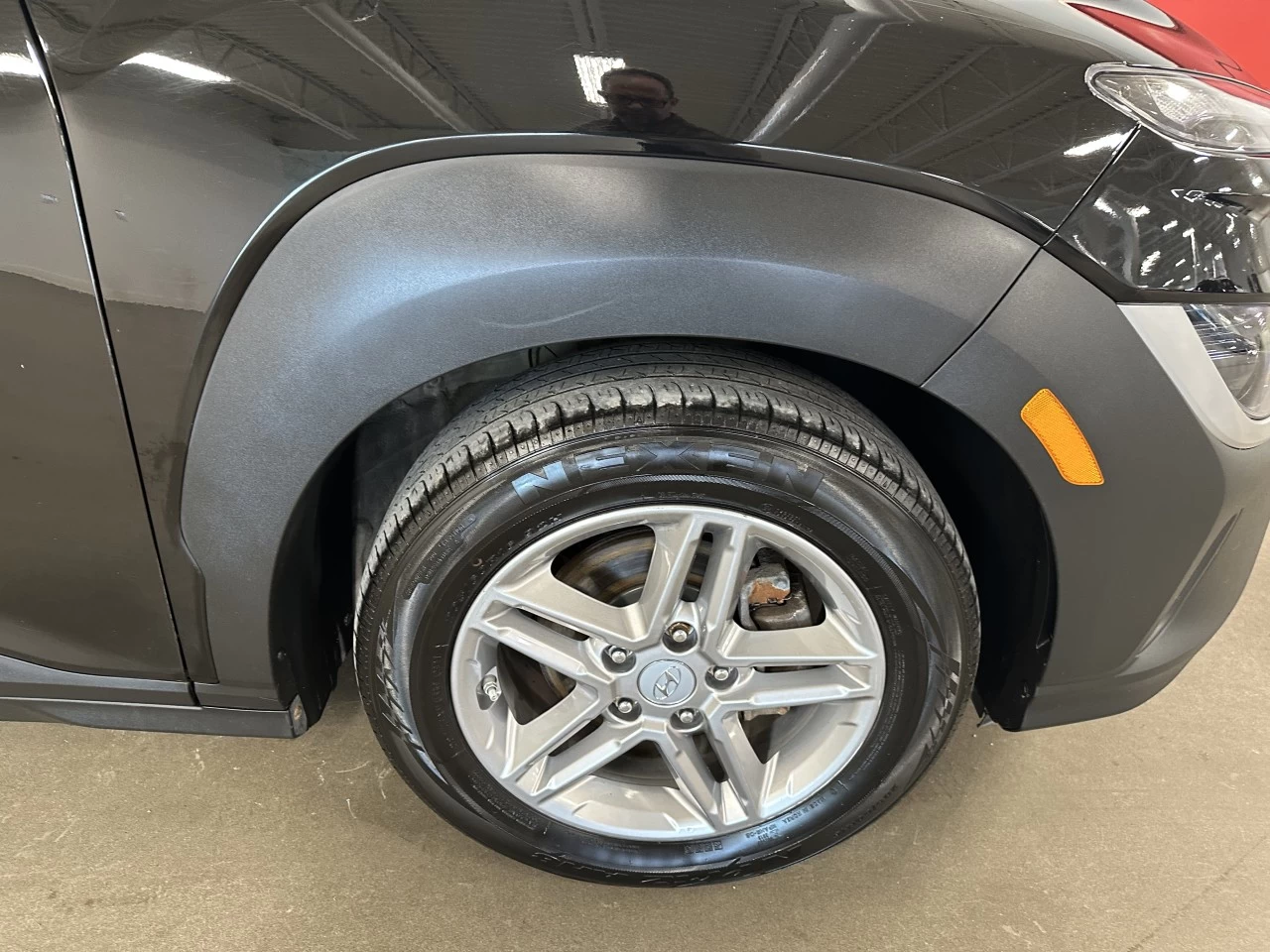 2022 Hyundai Kona Essential Main Image