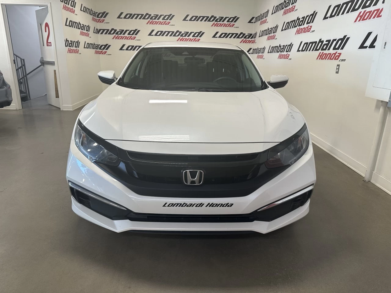 2020 Honda Civic
                                                    LX Image principale