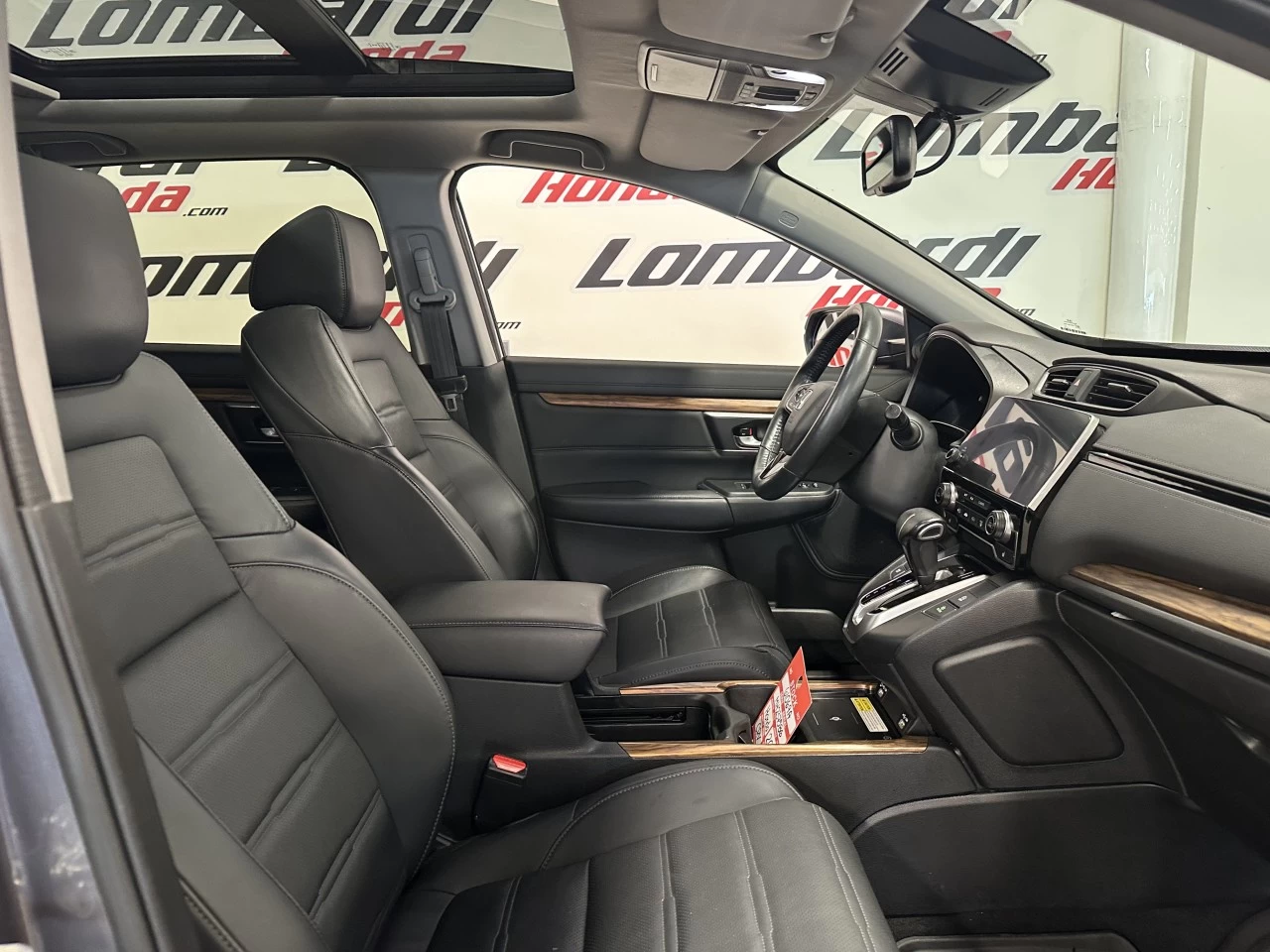 2021 Honda CR-V Touring/Black Edition Image principale