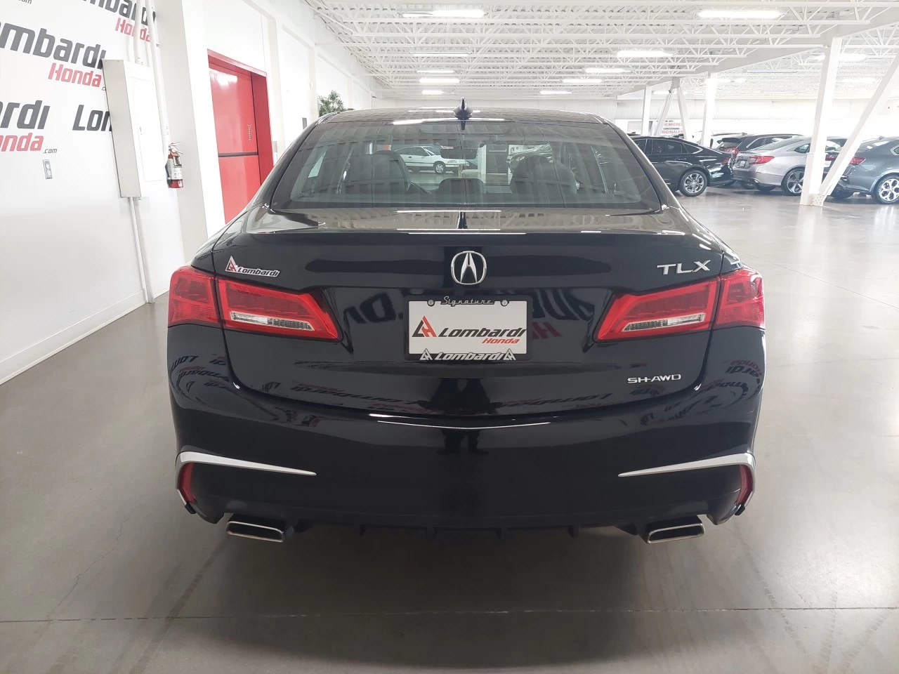 2019 Acura TLX
                                                    SH-AWD Sedan Image principale