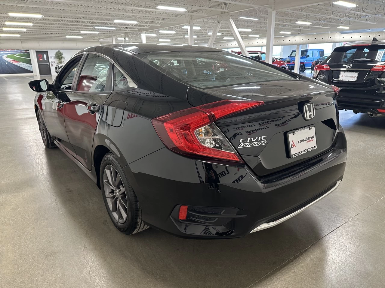 2021 Honda Civic EX Main Image