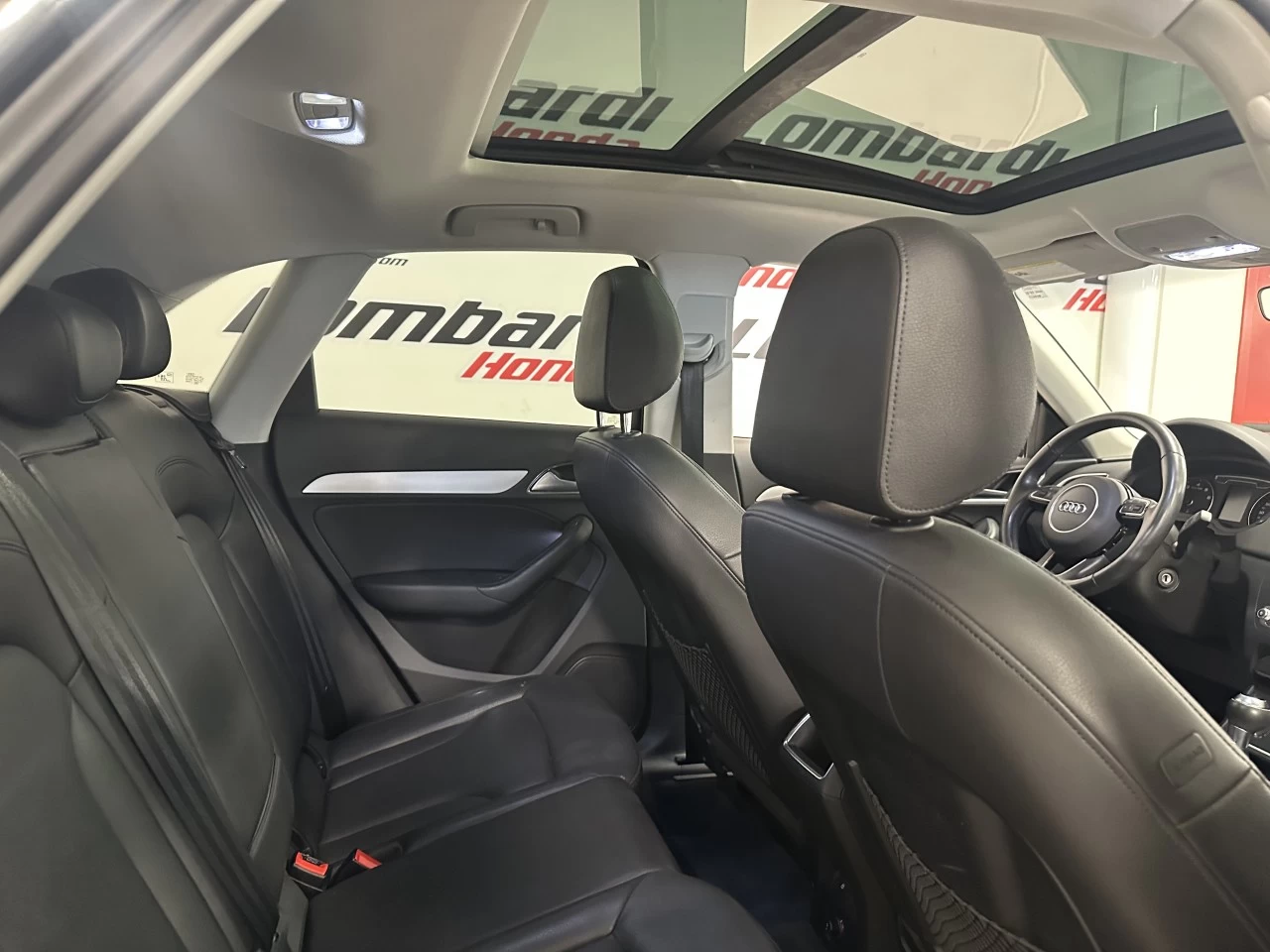 2018 Audi Q3 Quattro Komfort Main Image