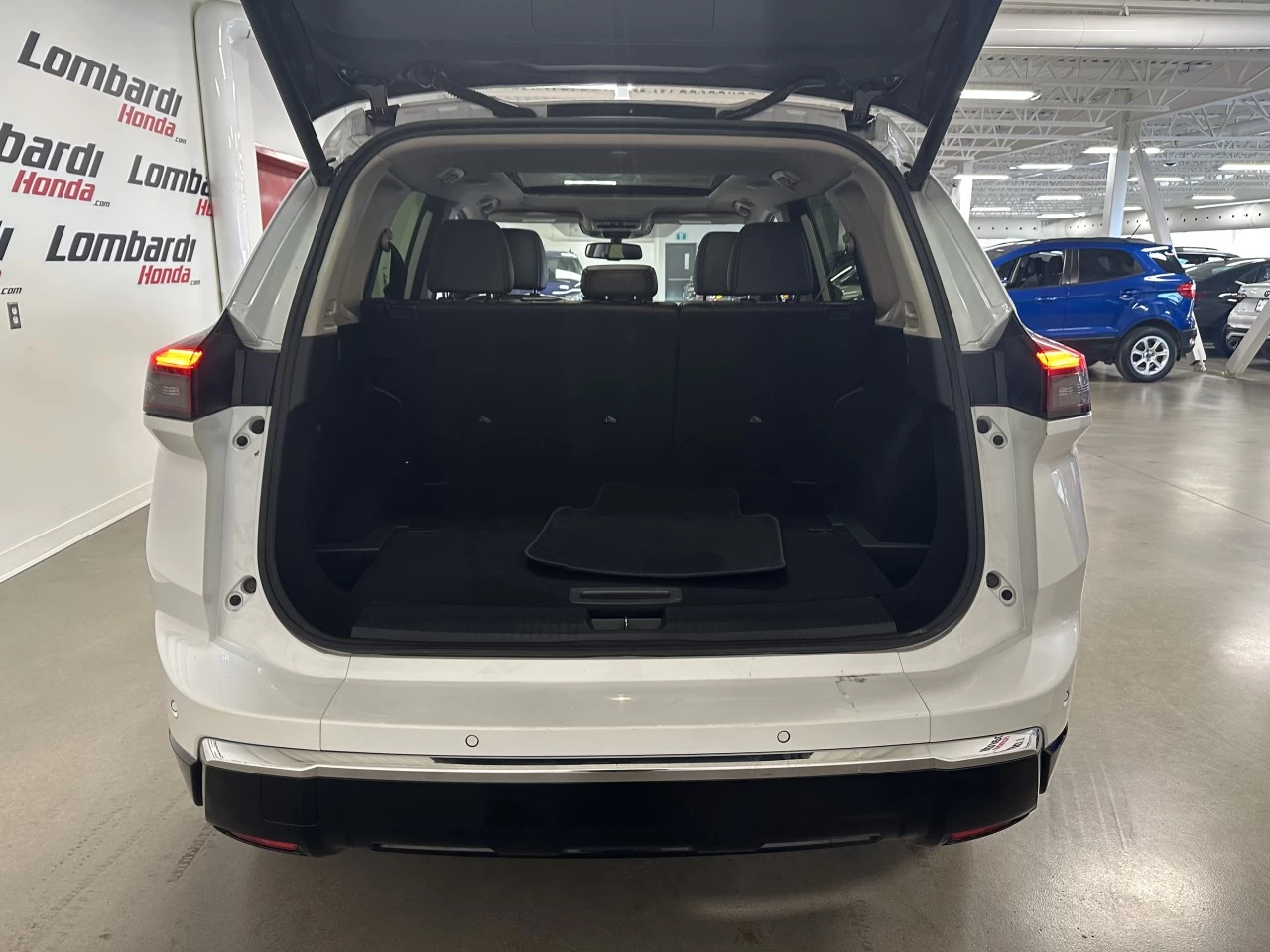 2024 Nissan Rogue Platinum Image principale
