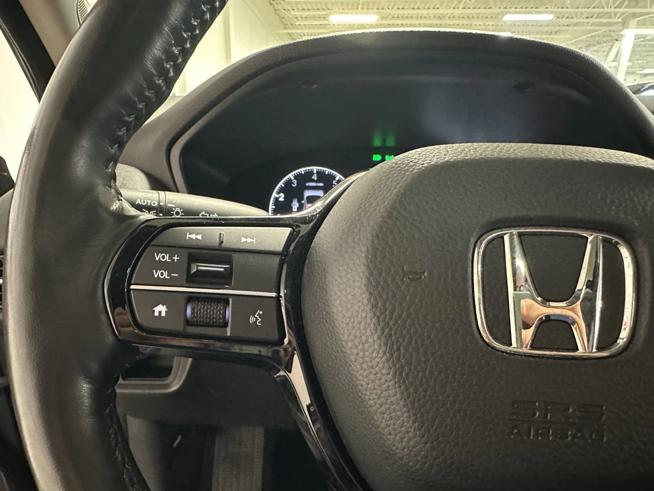 2023 Honda HR-V
                                                    EX-L Navi Main Image