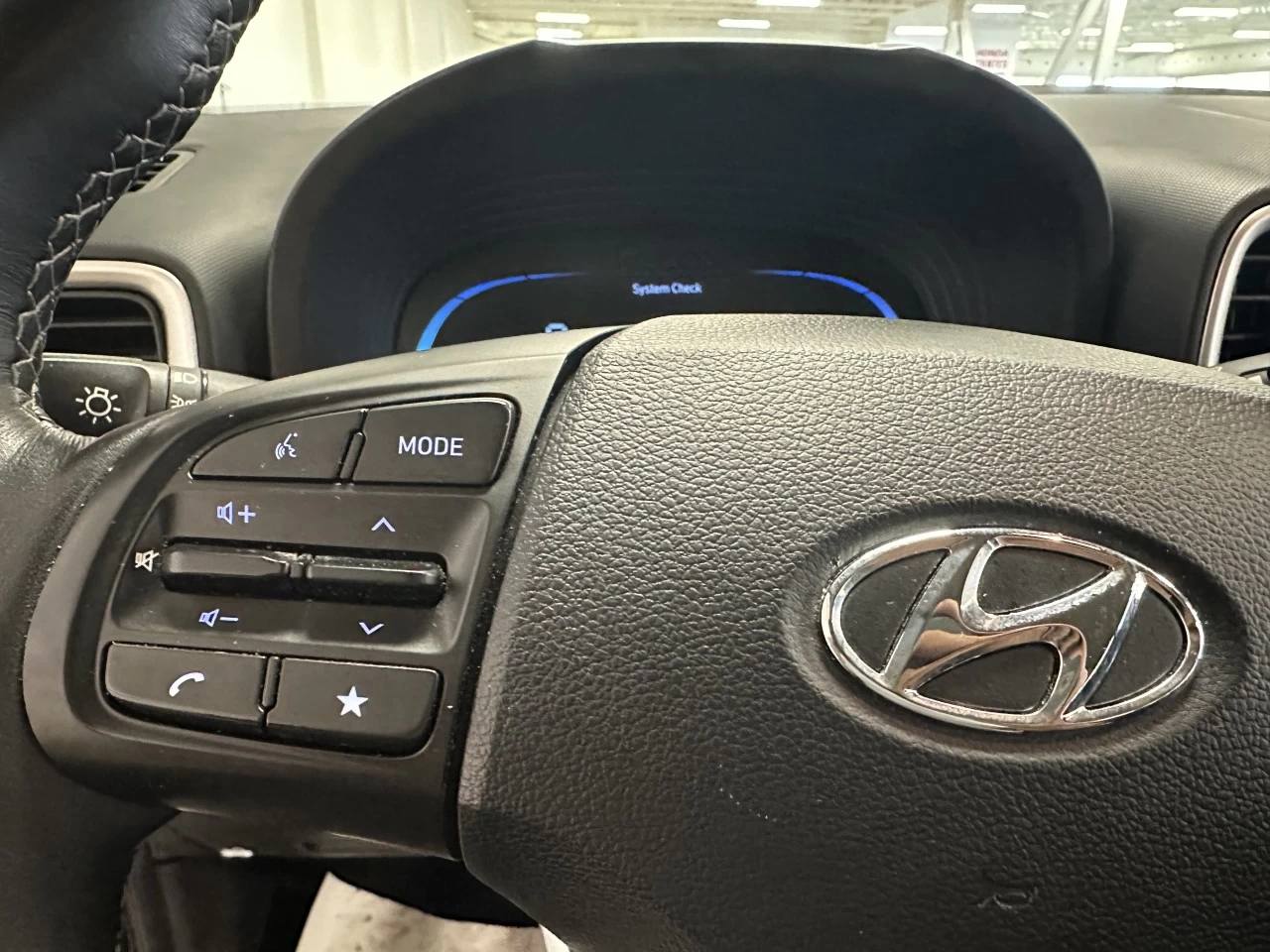 2024 Hyundai Venue Preferred Image principale