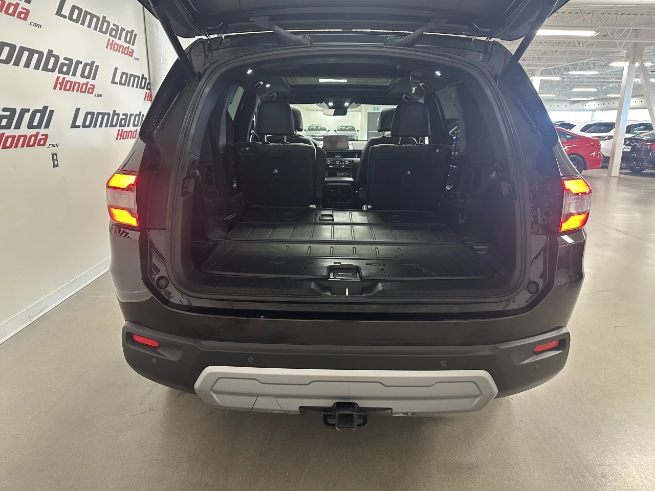 2023 Honda Pilot TrailSport https://www.lombardihonda.com/resize/b990ff35b810a3abc0cc817b2ca24889-1