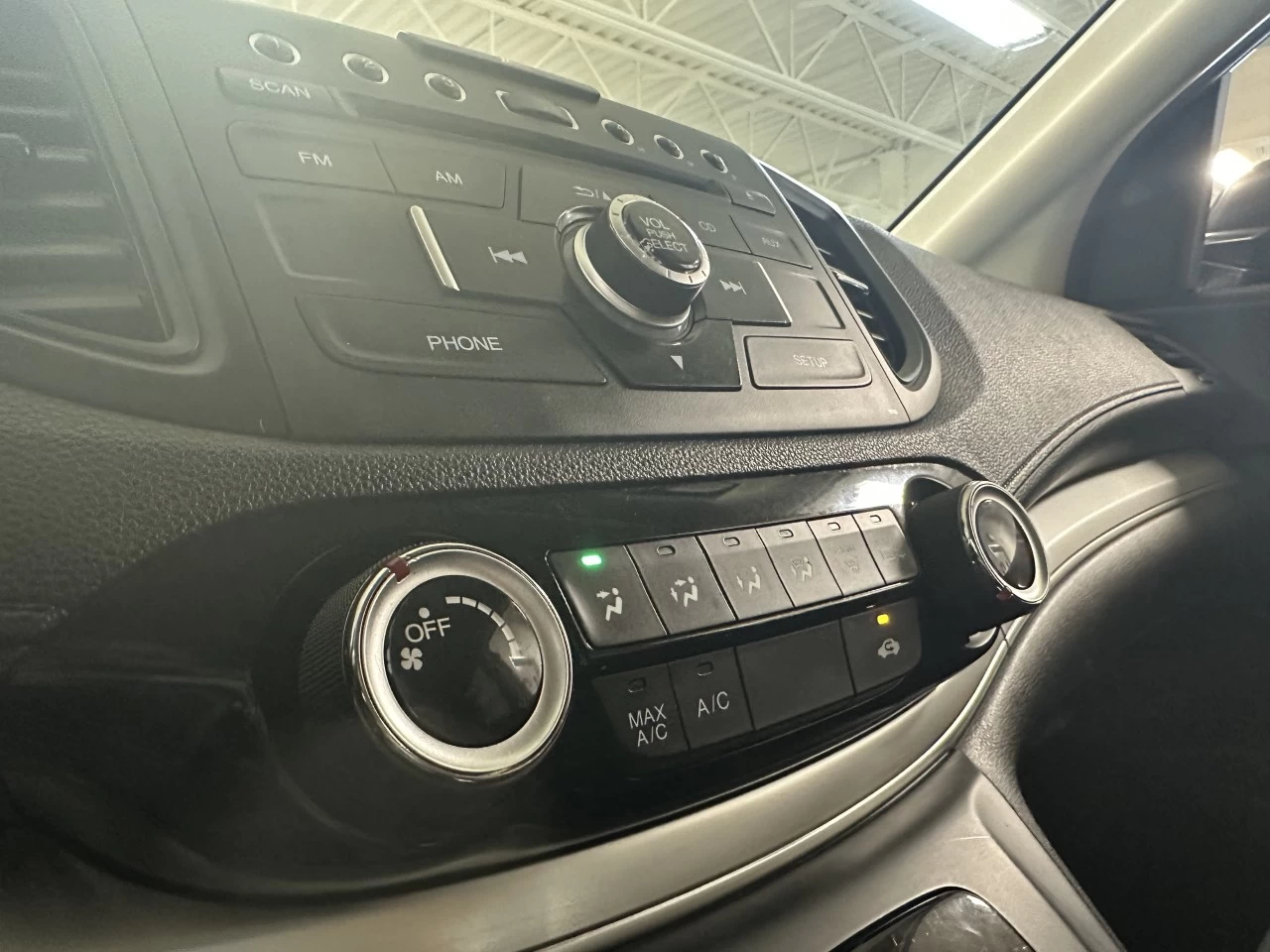 2016 Honda CR-V LX https://www.lombardihonda.com/resize/b990ff35b810a3abc0cc817b2ca24889-1