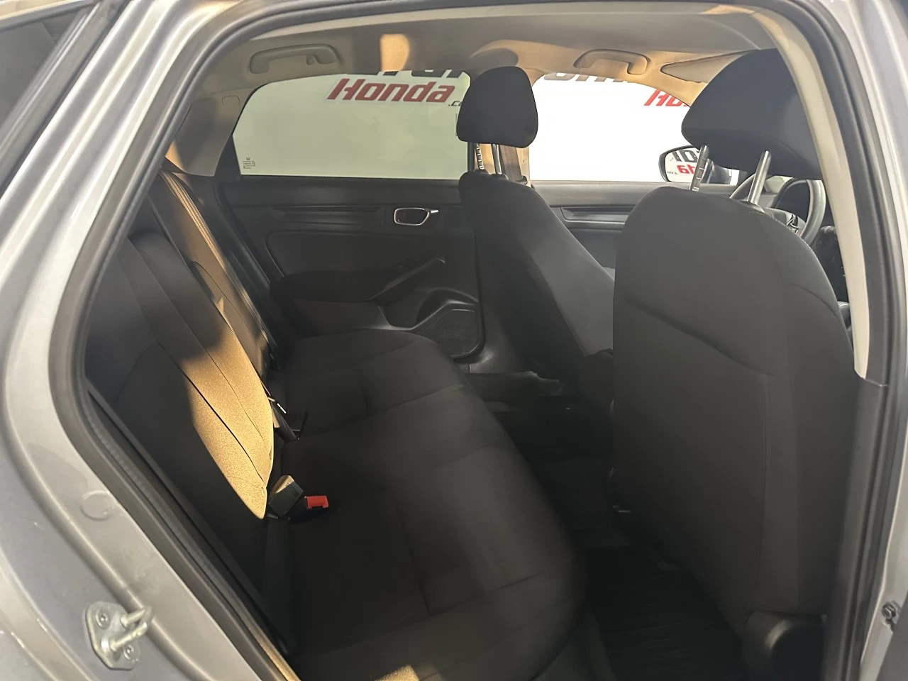 2022 Honda Civic LX Image principale