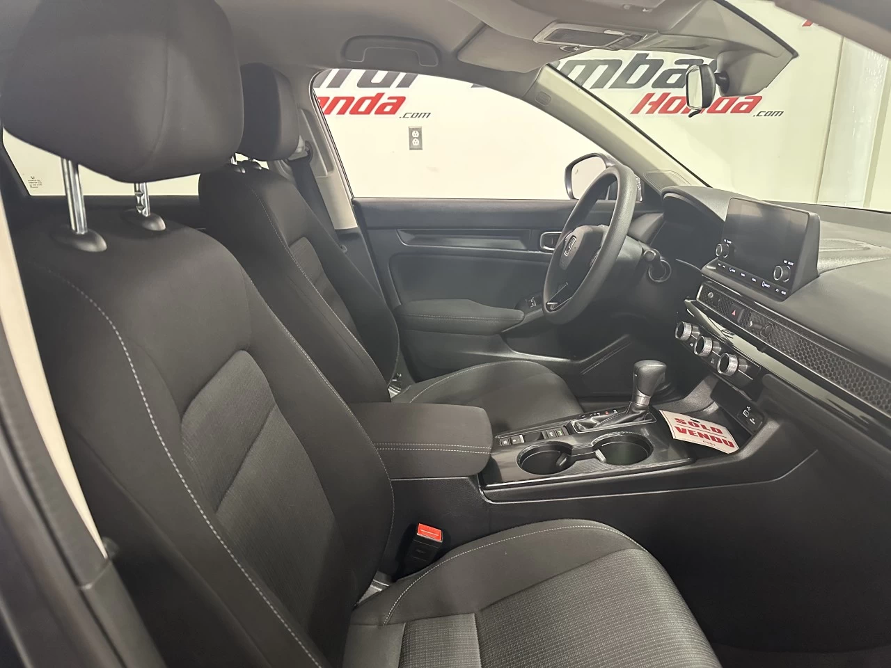 2022 Honda Civic
                                                    LX Main Image