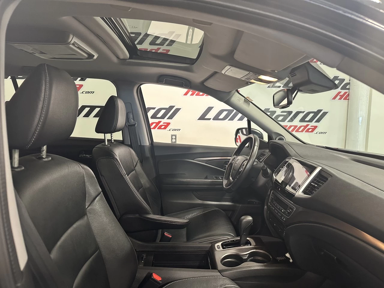 2017 Honda Pilot EX-L Main Image