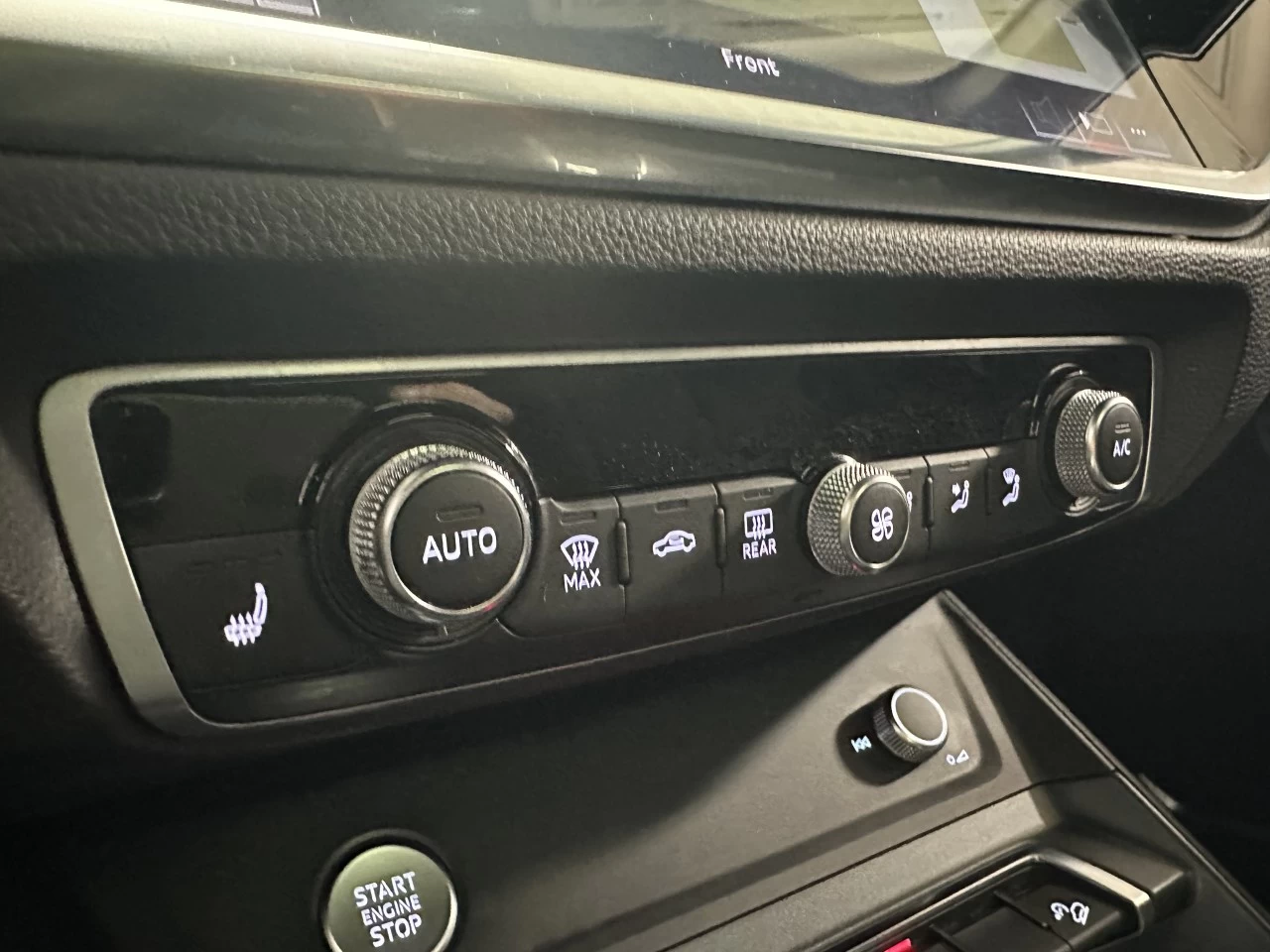 2019 Audi Q3 Technik Main Image