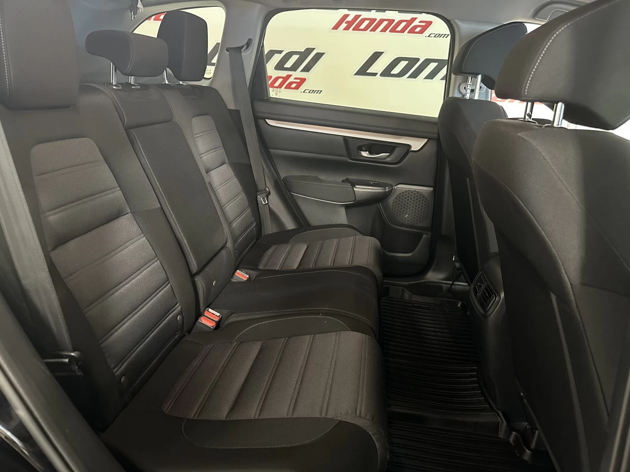 2021 Honda CR-V LX https://www.lombardihonda.com/resize/b990ff35b810a3abc0cc817b2ca24889-1
