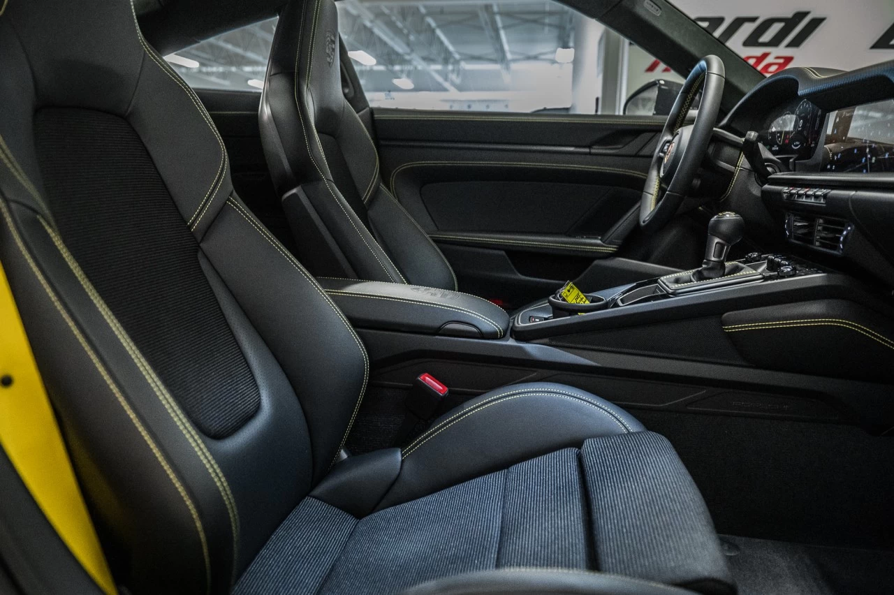 2025 Porsche 911 GT3 Touring Image principale