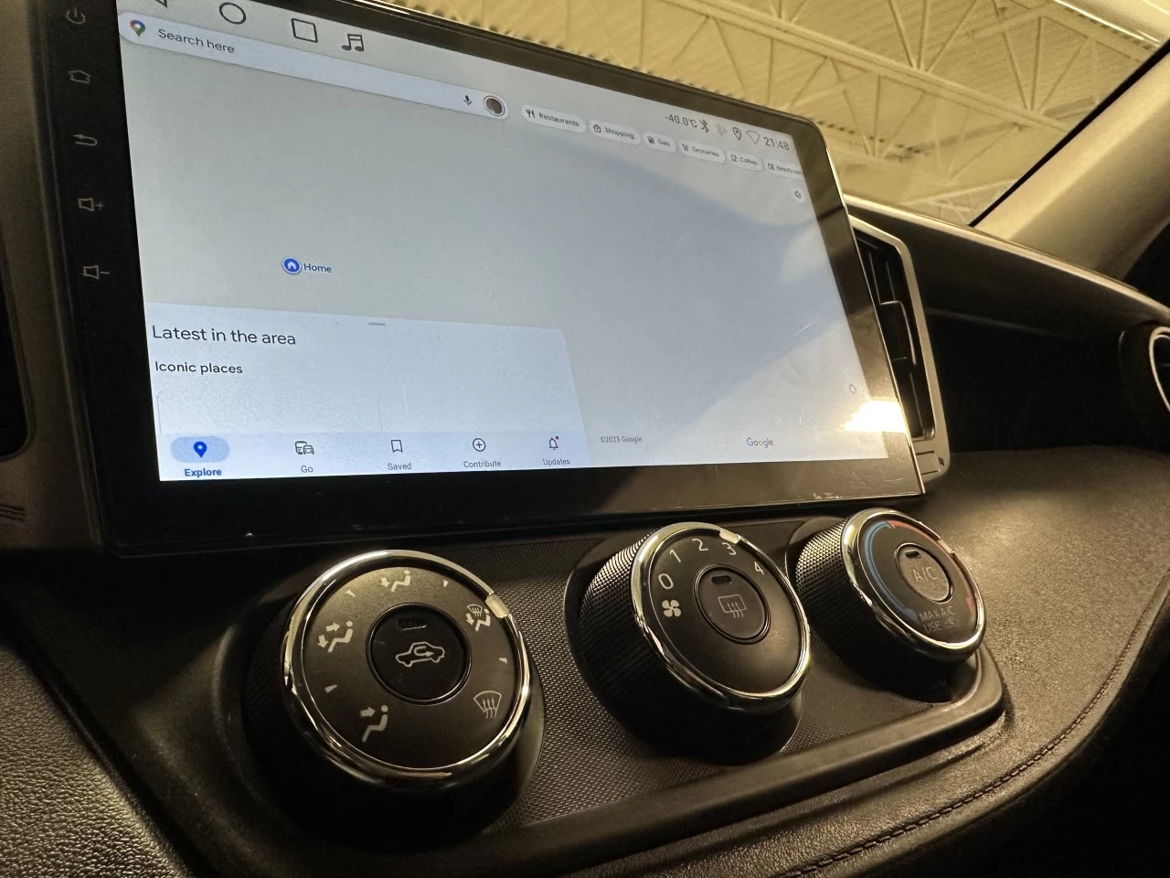 2017 Toyota RAV4 LE Image principale