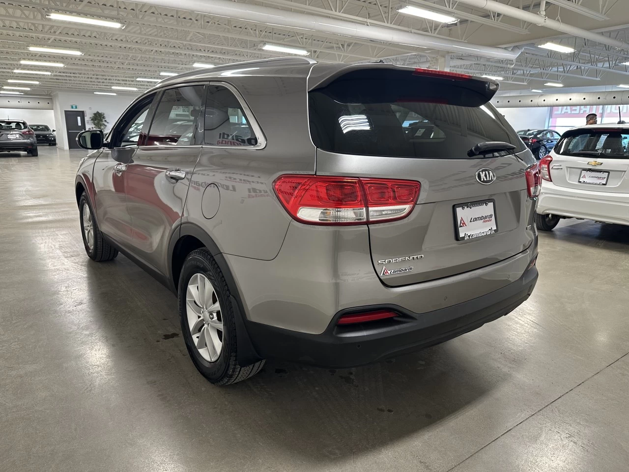 2017 Kia Sorento LX Main Image