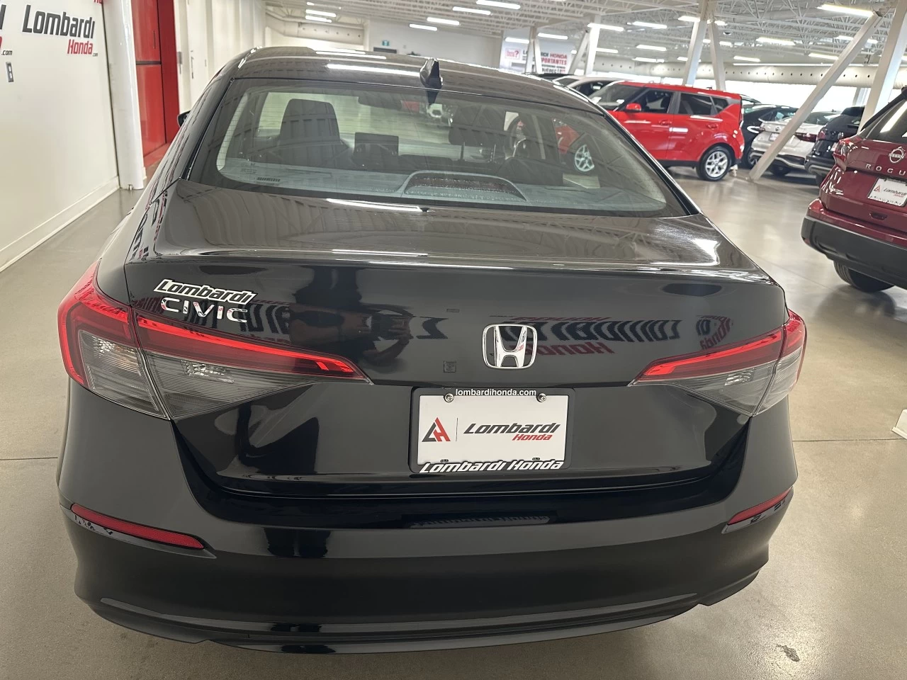 2022 Honda Civic LX Main Image
