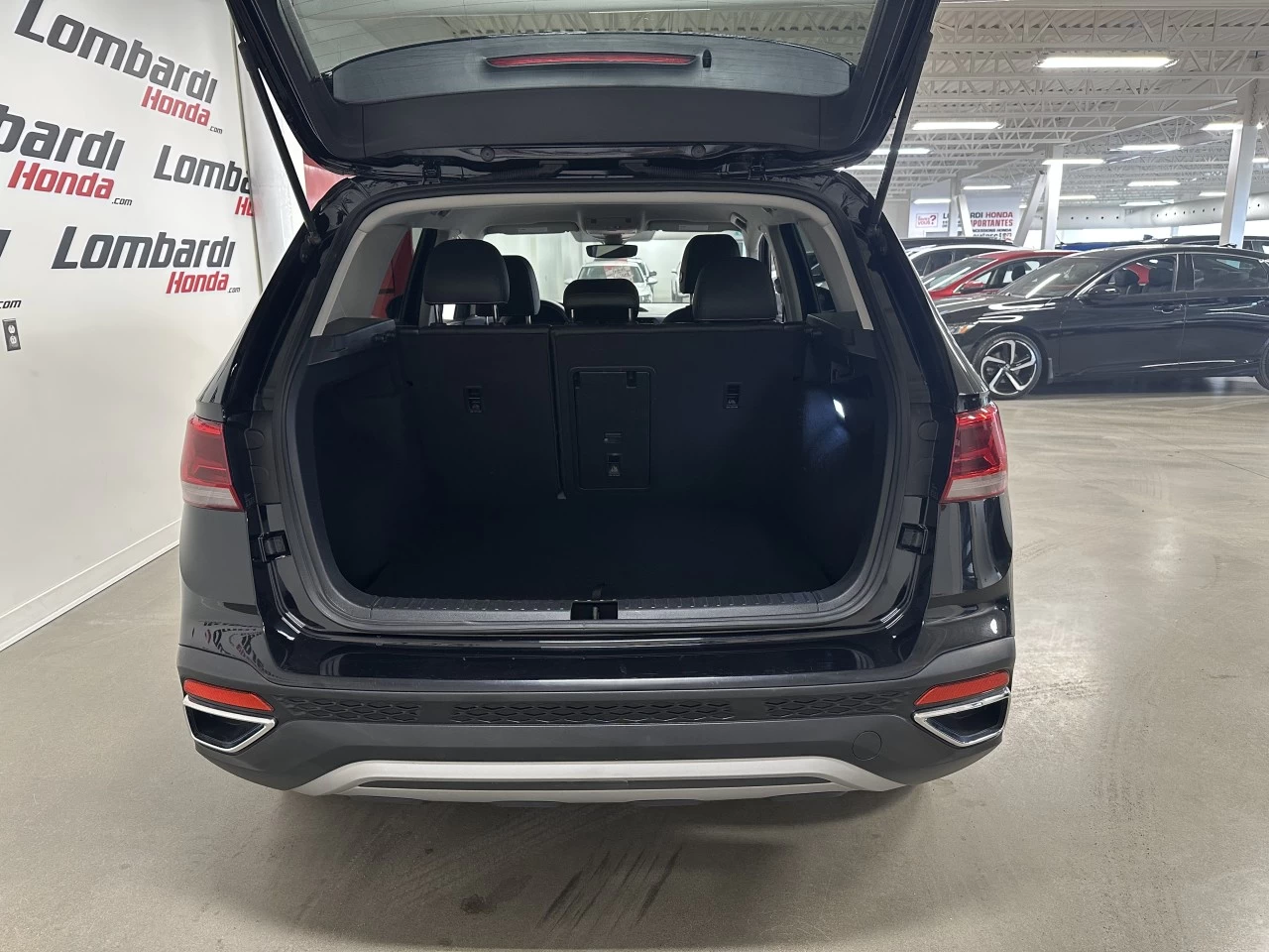 2024 Volkswagen Taos Comfortline Main Image
