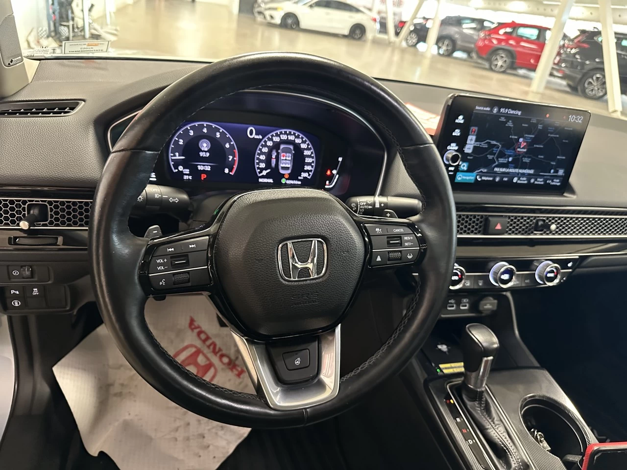 2022 Honda Civic
                                                    Touring Main Image