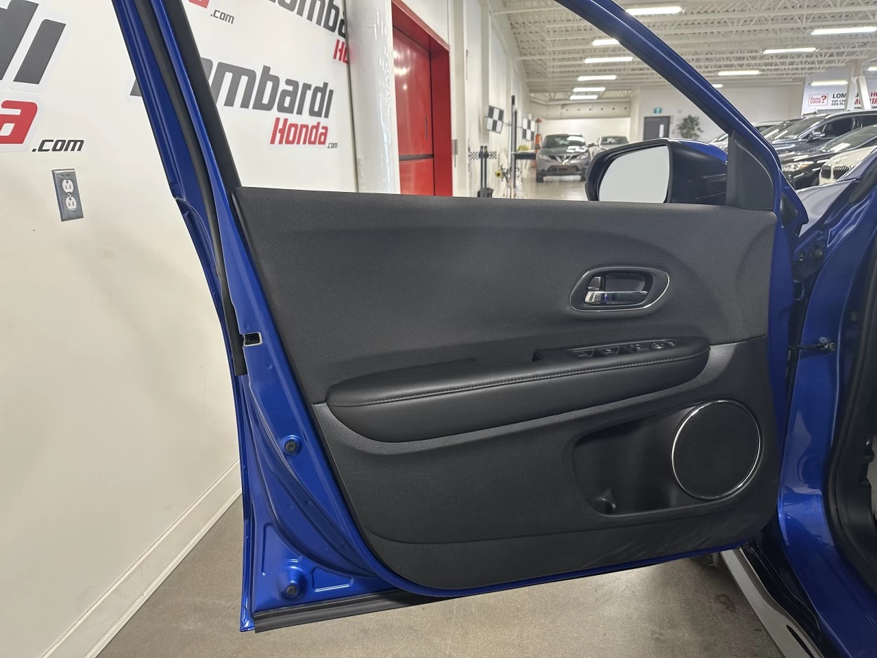 2021 Honda HR-V
                                                    Sport Main Image