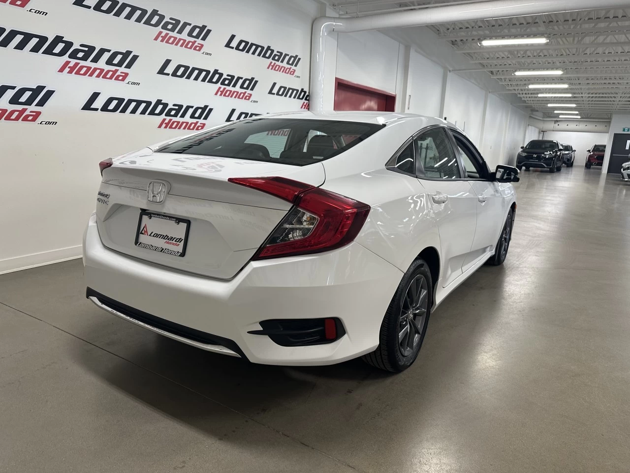 2021 Honda Civic EX https://www.lombardihonda.com/resize/b990ff35b810a3abc0cc817b2ca24889-1