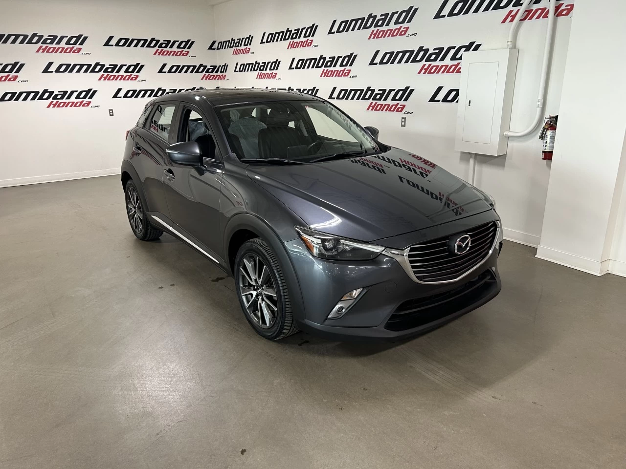 2017 Mazda CX-3
                                                    GT Main Image
