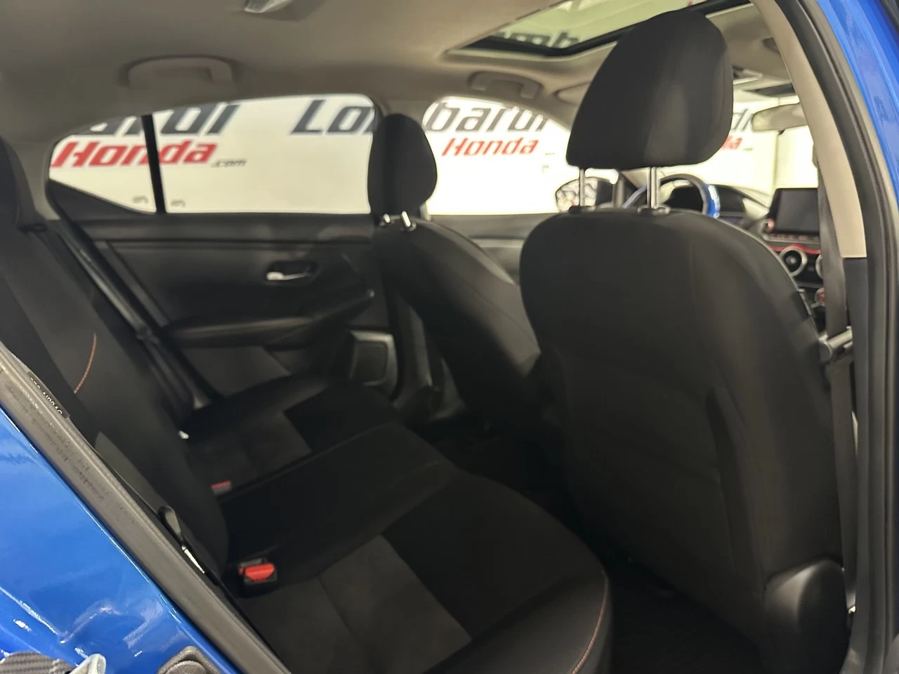 2021 Nissan Sentra SR Main Image