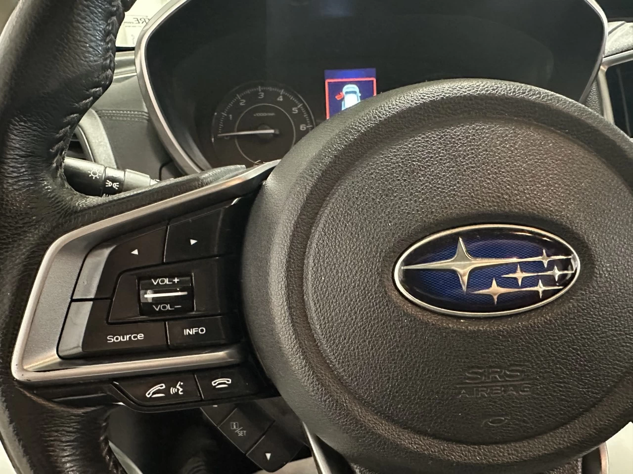 2017 Subaru Impreza
                                                    Touring Image principale