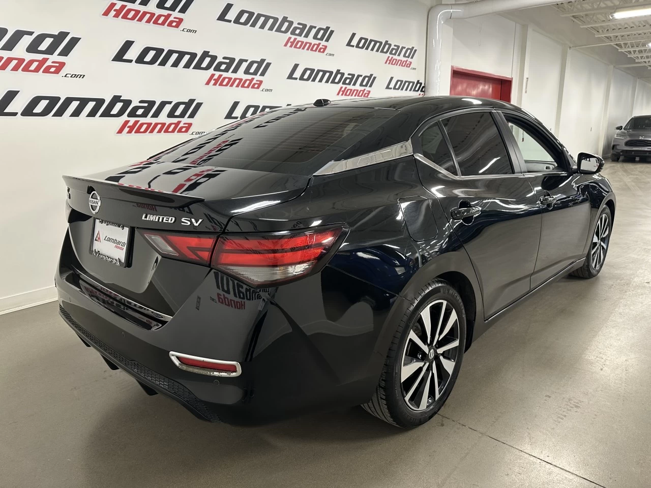 2023 Nissan Sentra SV Image principale