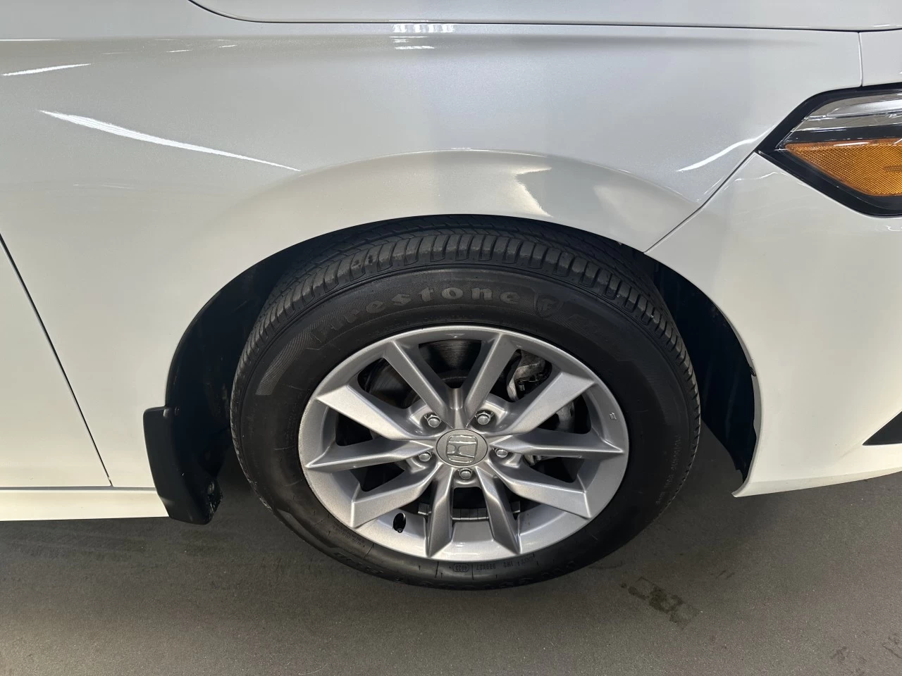 2024 Honda Civic EX Main Image