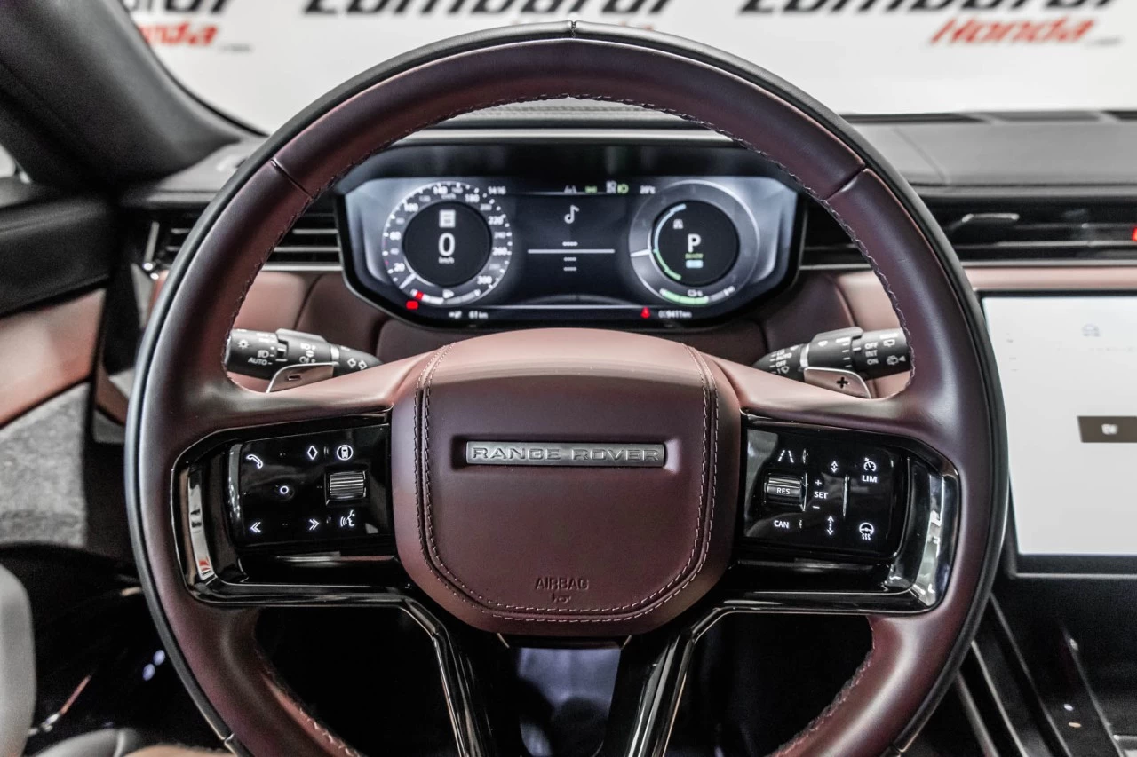 2025 Land Rover Range Rover Sport Dynamic SE https://www.lombardihonda.com/resize/b990ff35b810a3abc0cc817b2ca24889-1