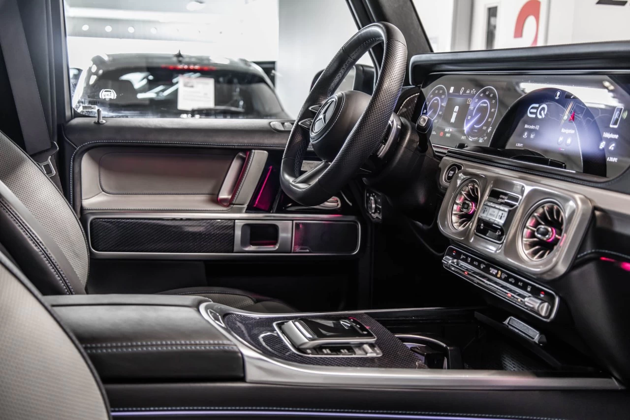 2025 Mercedes-Benz G63 AMG G 580e https://www.lombardihonda.com/resize/b990ff35b810a3abc0cc817b2ca24889-1