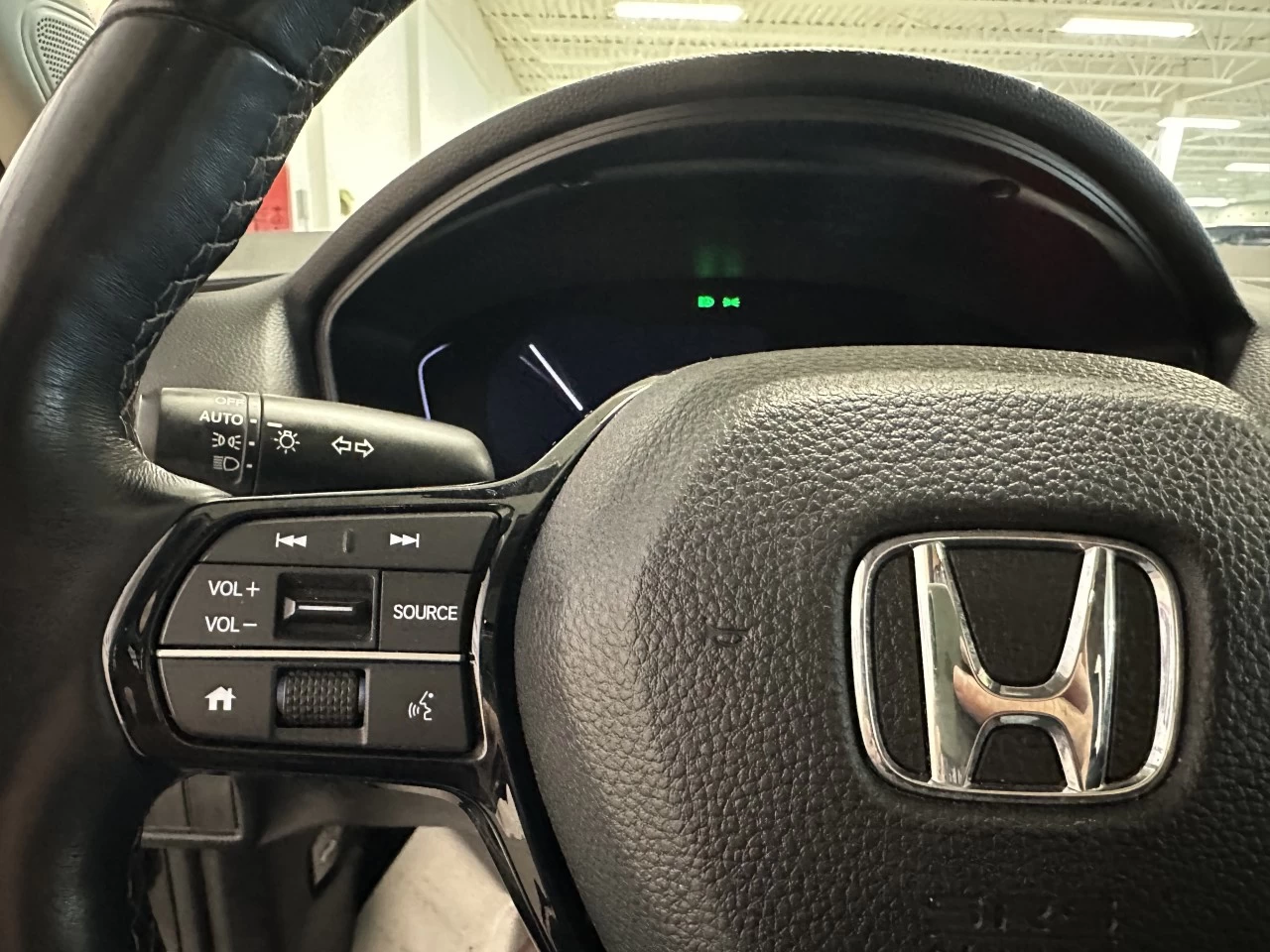 2022 Honda Civic EX Main Image