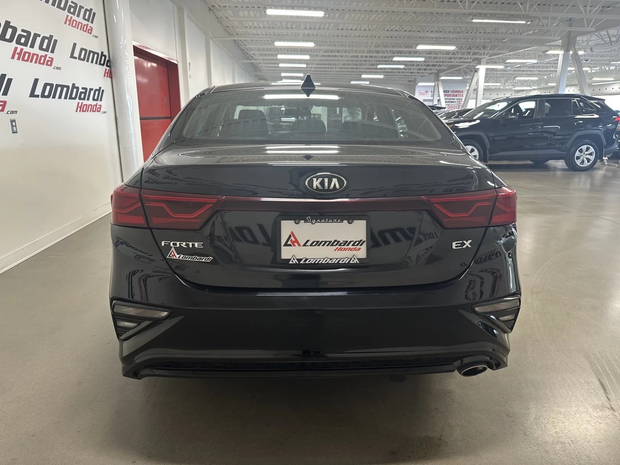2021 Kia Forte EX/EX+/EX Premium https://www.lombardihonda.com/resize/b990ff35b810a3abc0cc817b2ca24889-1