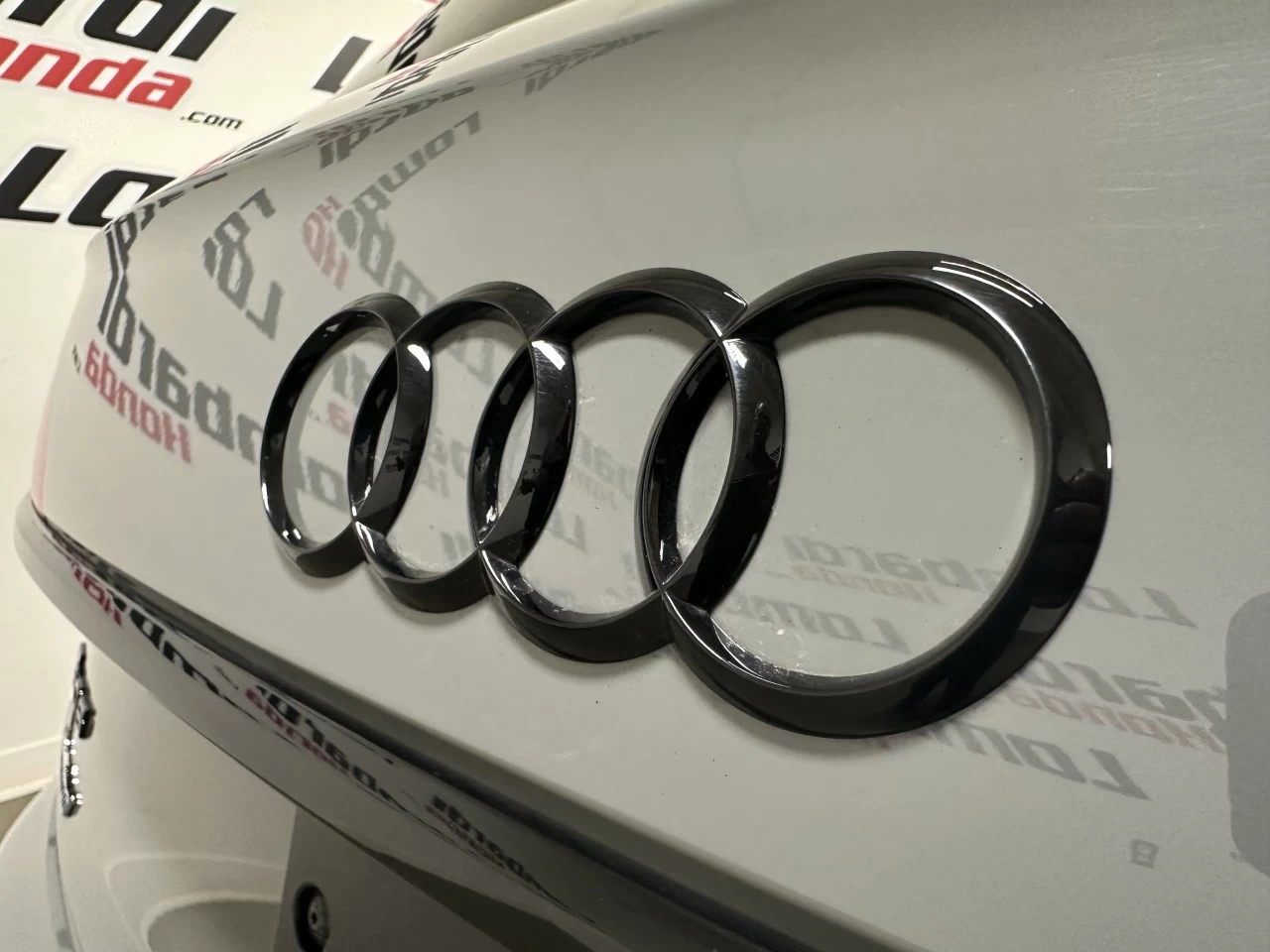 2022 Audi SQ5 Progressiv Main Image