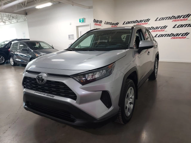 Toyota RAV4 LE 2021