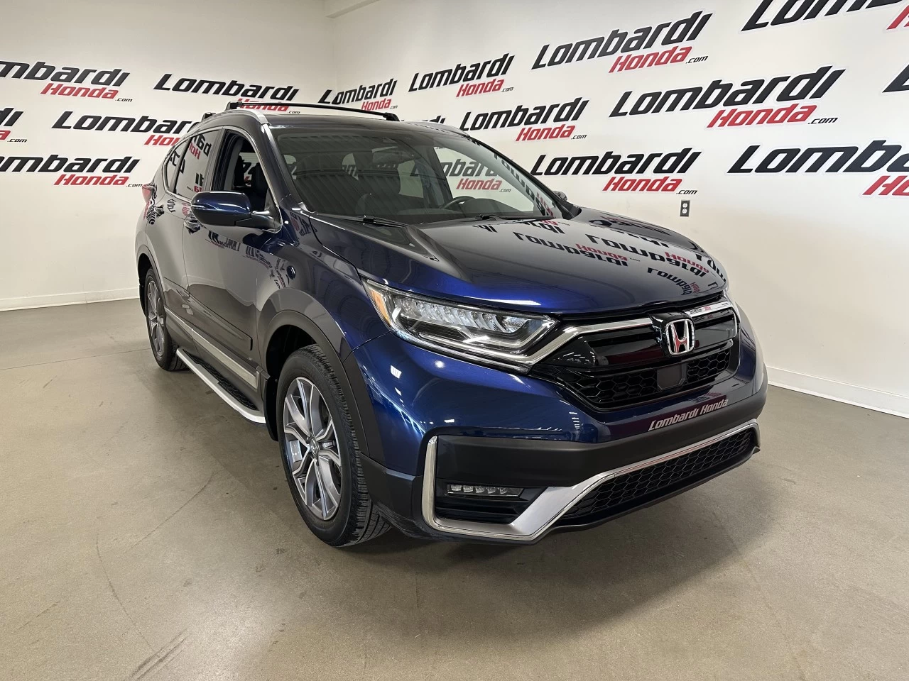 2022 Honda CR-V Touring/Black Edition Main Image