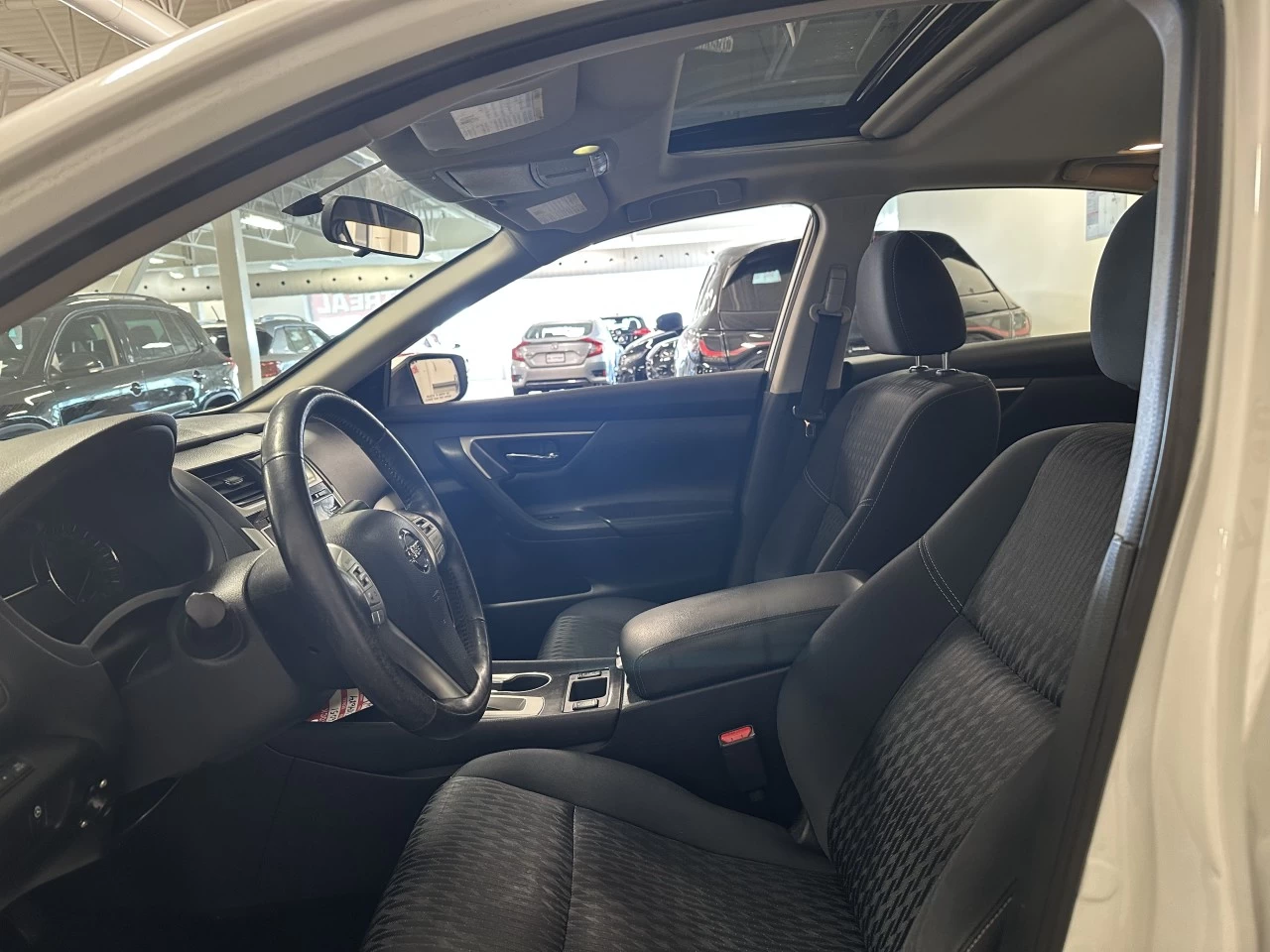 2018 Nissan Altima 2.5 Main Image