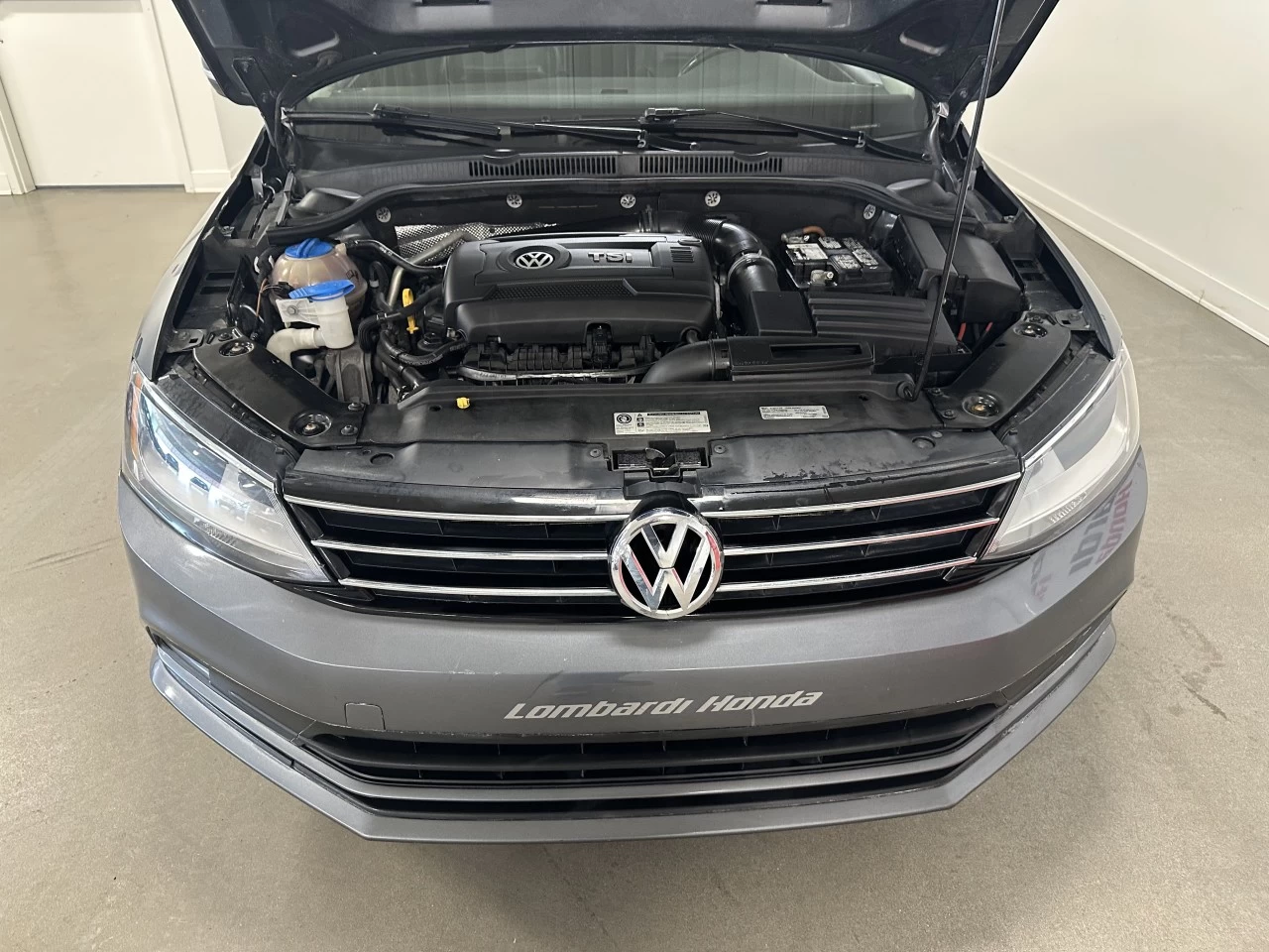 2016 Volkswagen Jetta Highline/Comfortline Image principale