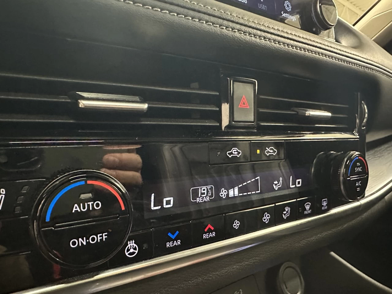 2022 Nissan Rogue Platinum Main Image
