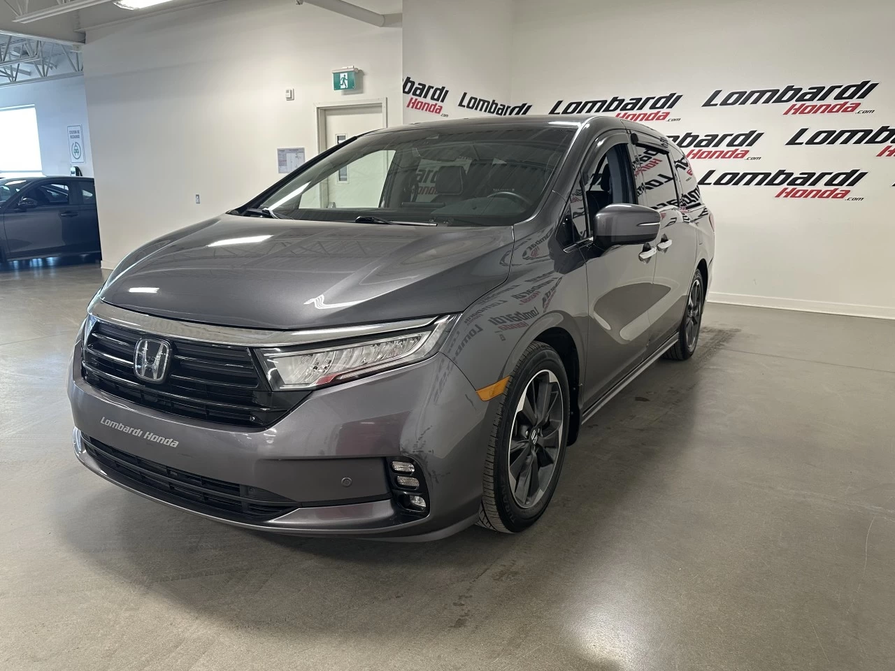 2023 Honda Odyssey Touring Image principale