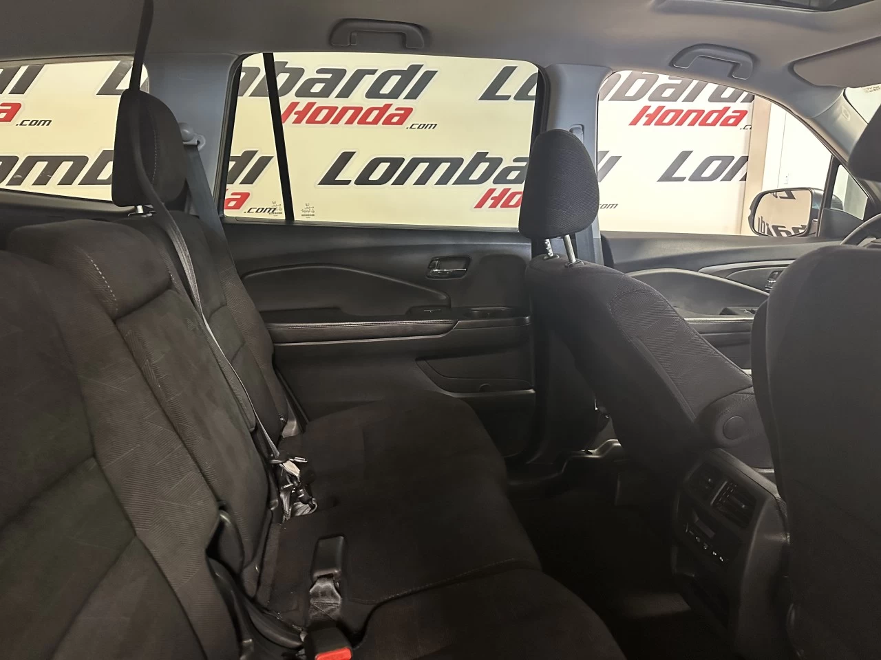 2020 Honda Pilot
                                                    EX Image principale