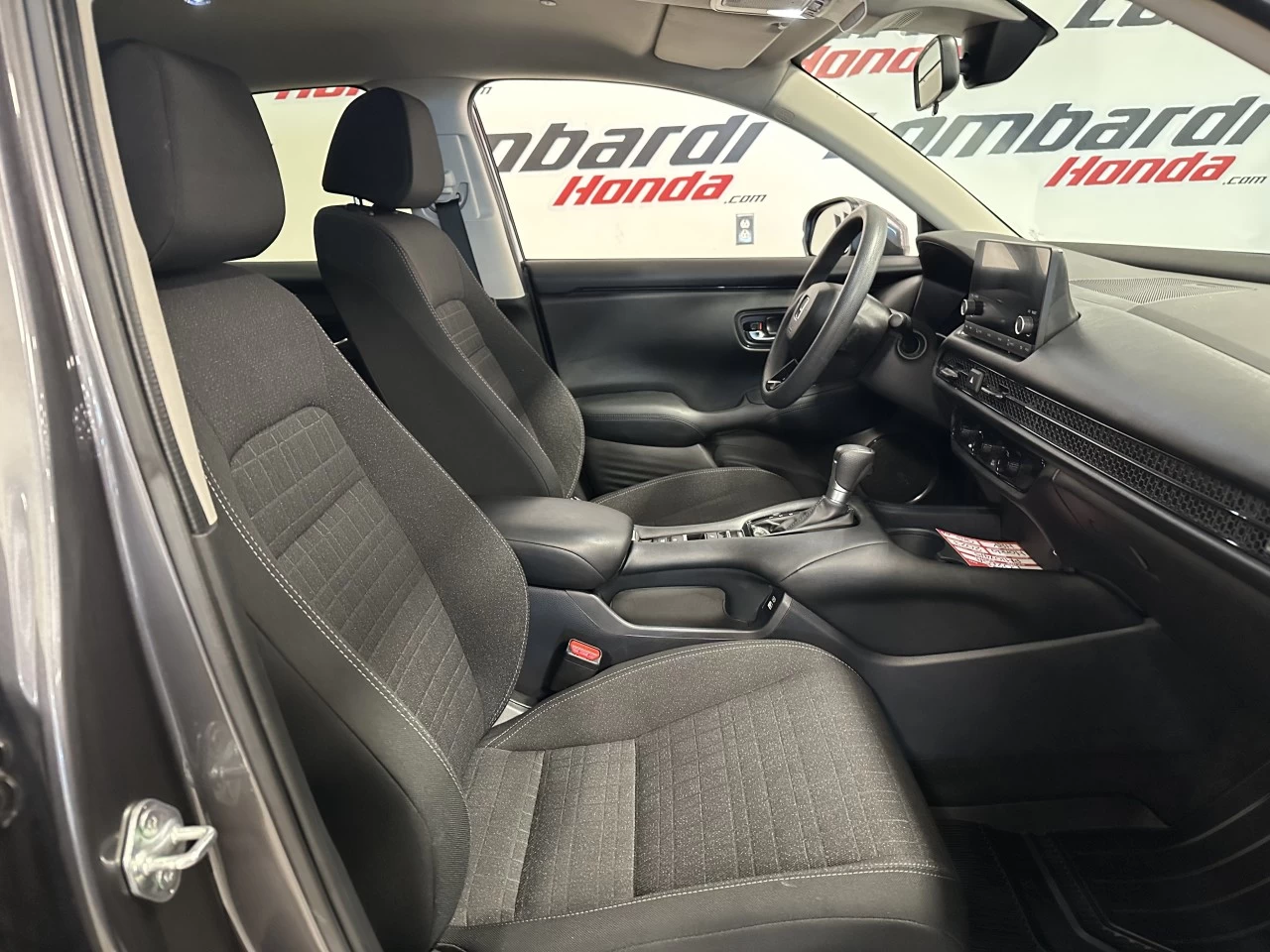 2023 Honda HR-V LX Main Image