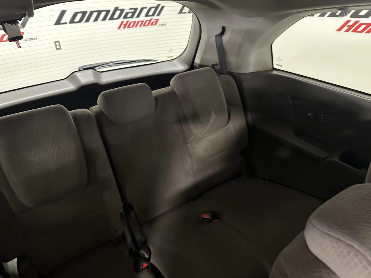 2016 Honda Odyssey EX Image principale