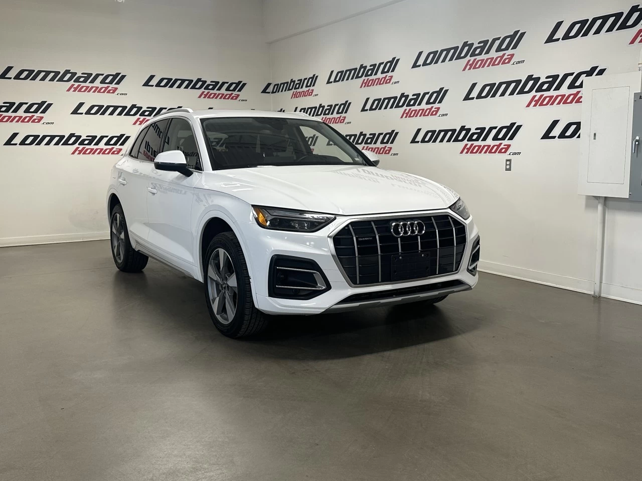 2024 Audi Q5 Komfort Main Image