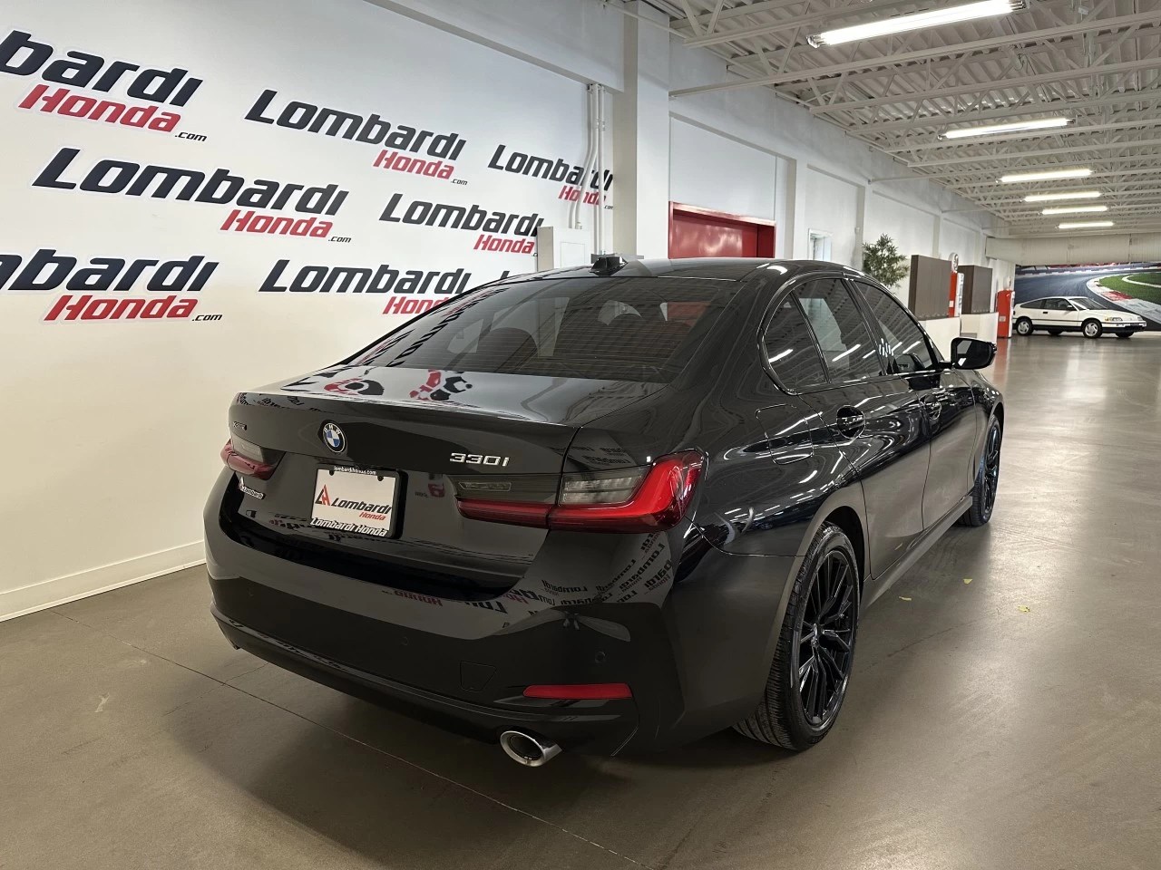 2023 BMW i3s
                                                    330i xDrive Main Image