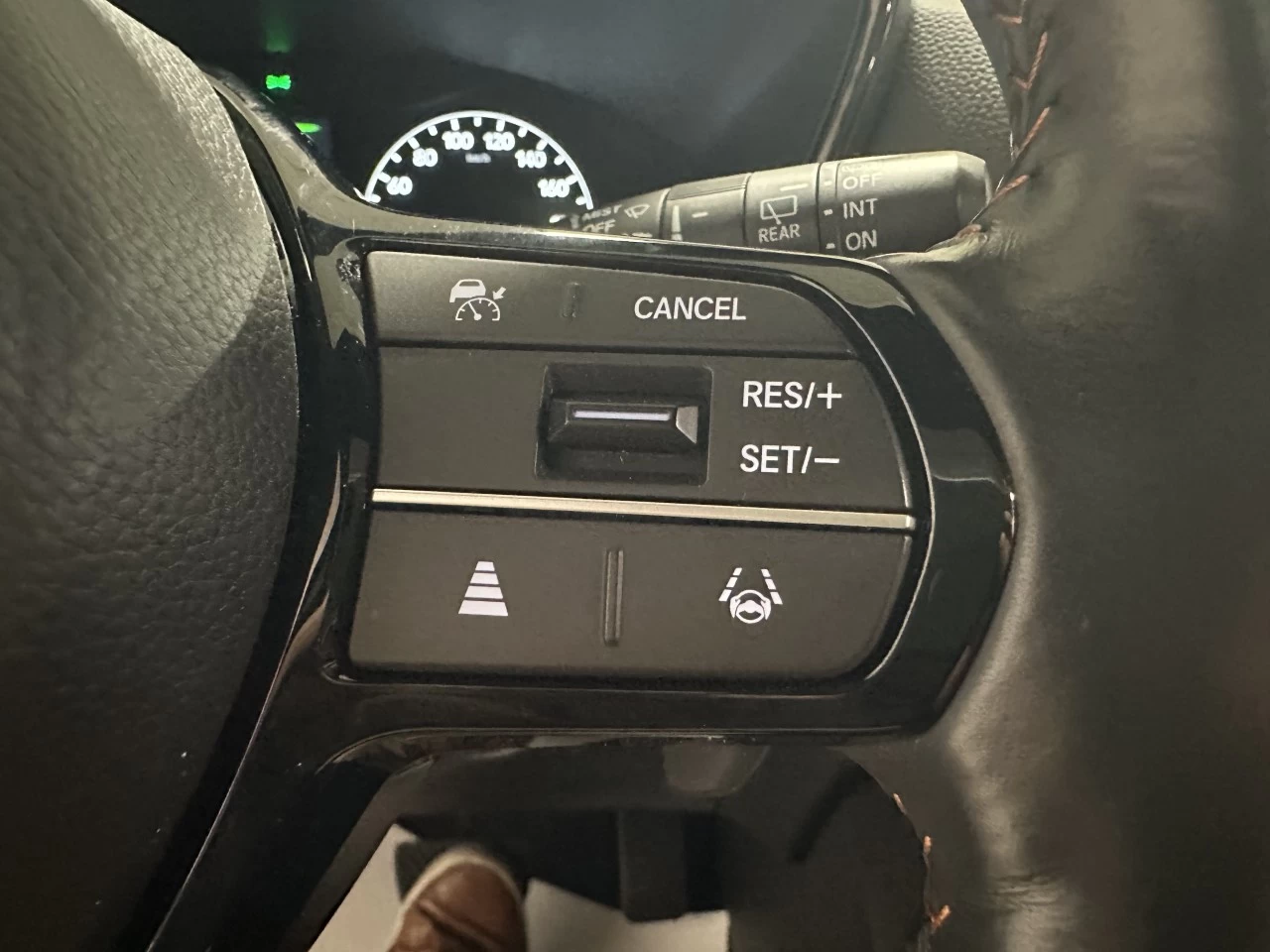 2023 Honda CR-V Touring Image principale